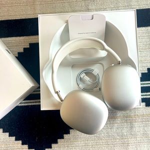 Apple AirPods Max